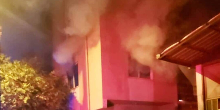 9 kişinin öldüğü yangın, elektrikli sobadan çıkmış