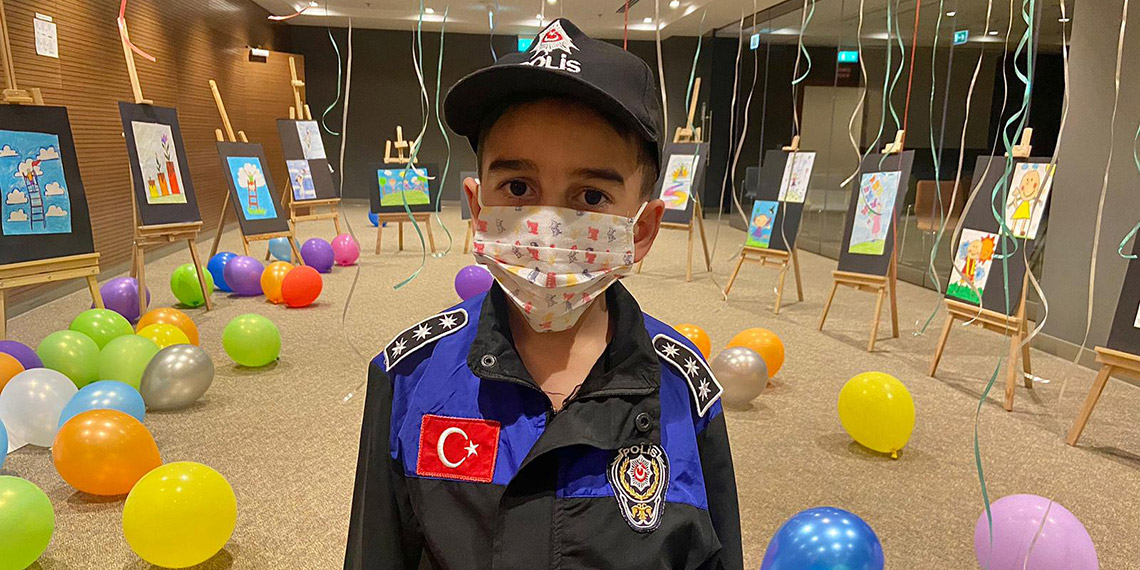 Ağabeyini hayattan koparan lenfomayı ilik nakli ile yendi