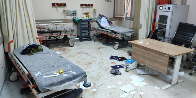 Akrabalar arasındaki kavga hastanede de sürdü