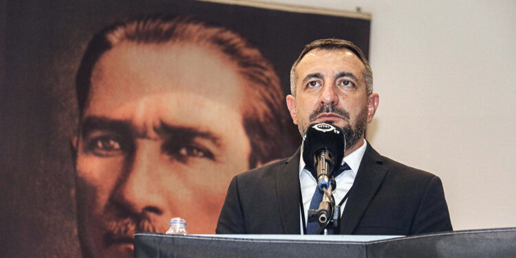 Altay Başkanı Ayhan Dündar inançlı