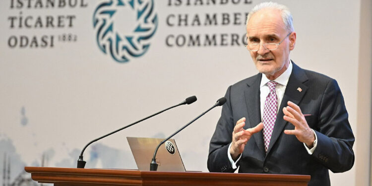 Arzumuz piyasanın ani kur şoklarından sıyrılması