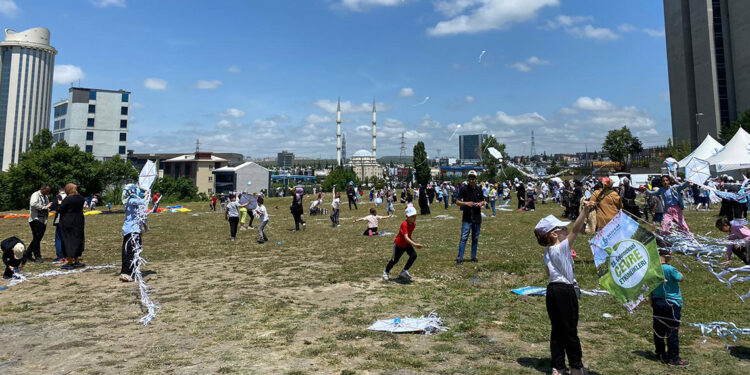 Bağcılar’da Uçurtma Şenliği düzenlendi
