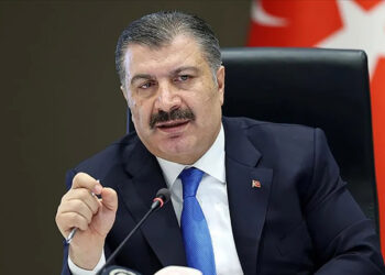 Bakan Koca: Kızamığa bağlı ölüm iddiaları asılsız