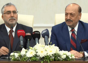 Bakan Vedat Işıkhan, Bilgin'den görevi devraldı