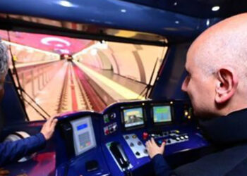 Başakşehir-Kayaşehir metro hattı'nı 1 milyon kişi kullandı