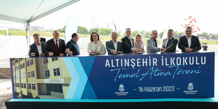 Başakşehir’de Altınşehir İlkokulu’nun temeli atıldı