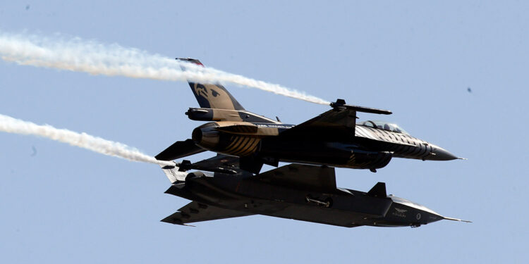 Bayraktar KIZILELMA'nın seri üretimi 2024'te