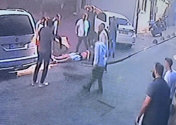 Beyoğlu'nda Rus turisti bıçaklayarak öldürdüler