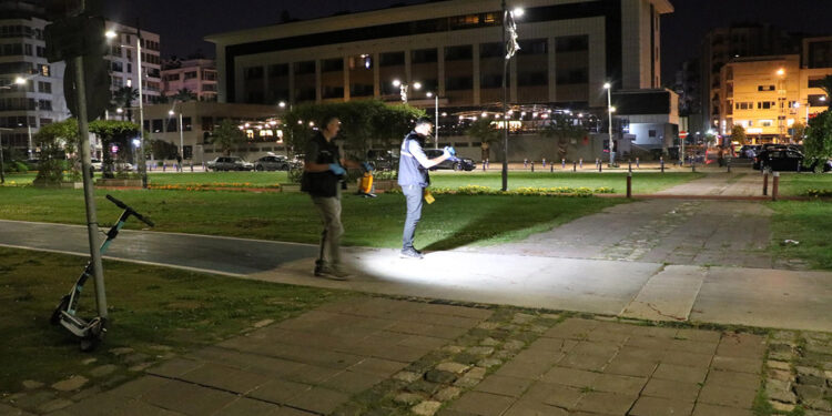 Bıçaklı saldırıya uğrayan polis ağır yaralandı