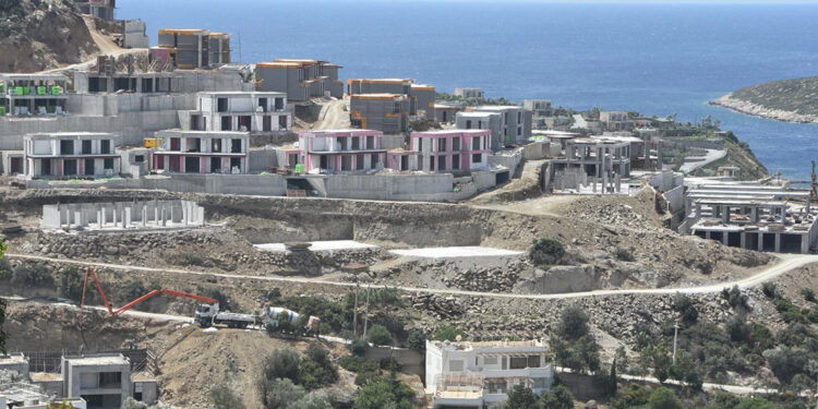 Bodrum'da inşaat yasağına rağmen çalışmalar sürüyor