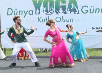 Büyükçekmece’de Dünya Yoga Günü kutlandı