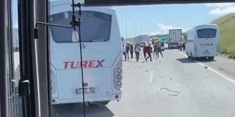 Çatalca'da zincirleme trafik kazası: Yaralılar var