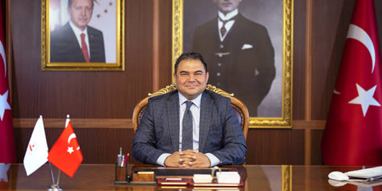 Cinsel tacizle suçlanan vali yardımcısı yayın yasağı istedi