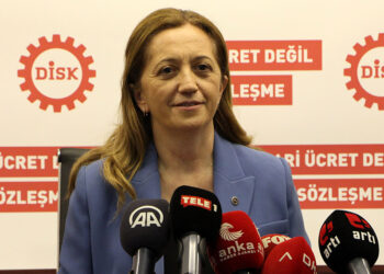 DİSK'ten asgari ücret açıklaması
