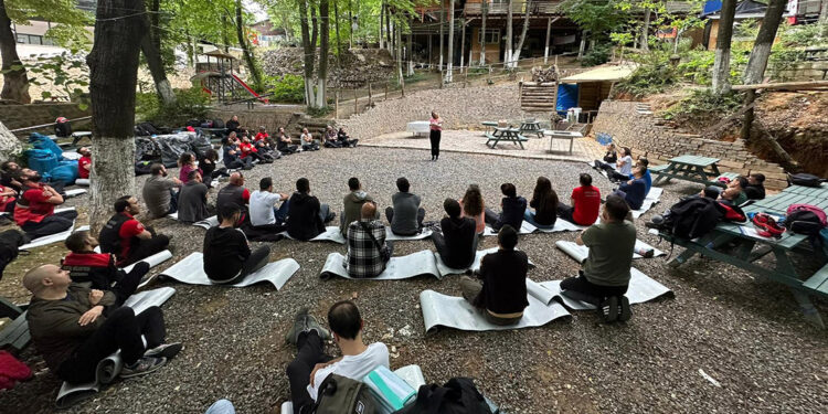 Doğada afet eğitimi gerçekleştirildi