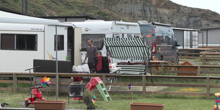 Doğaseverler bayramda karavan ve çadırı tercih etti