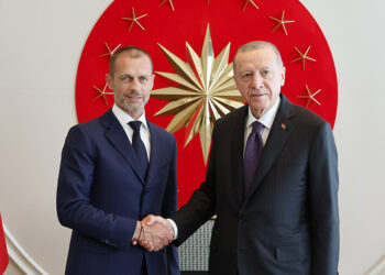 Erdoğan UEFA Başkanı ceferin ile görüştü