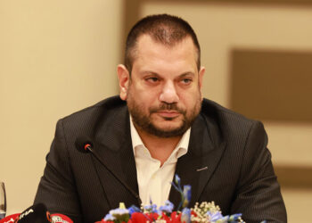 Ertuğrul Doğan: 1 oyuncu transferi bitti