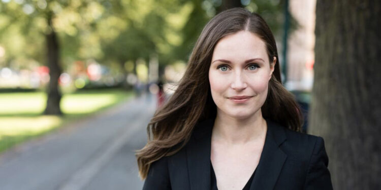 Eski başbakan Sanna Marin'den özel yaşama saygı çağrısı 