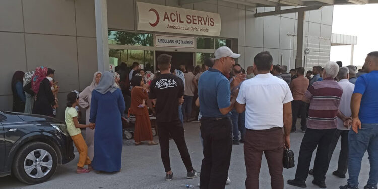 Fırat Nehri'ne giren baba ve oğlu boğuldu, 4 kişi kurtarıldı