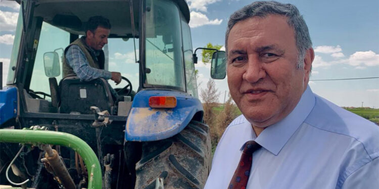 Çiftçi refahını sağlayacak bir taban fiyat açıklanmalı