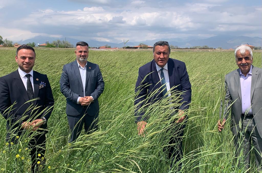 Çiftçi refahını sağlayacak bir taban fiyat açıklanmalı