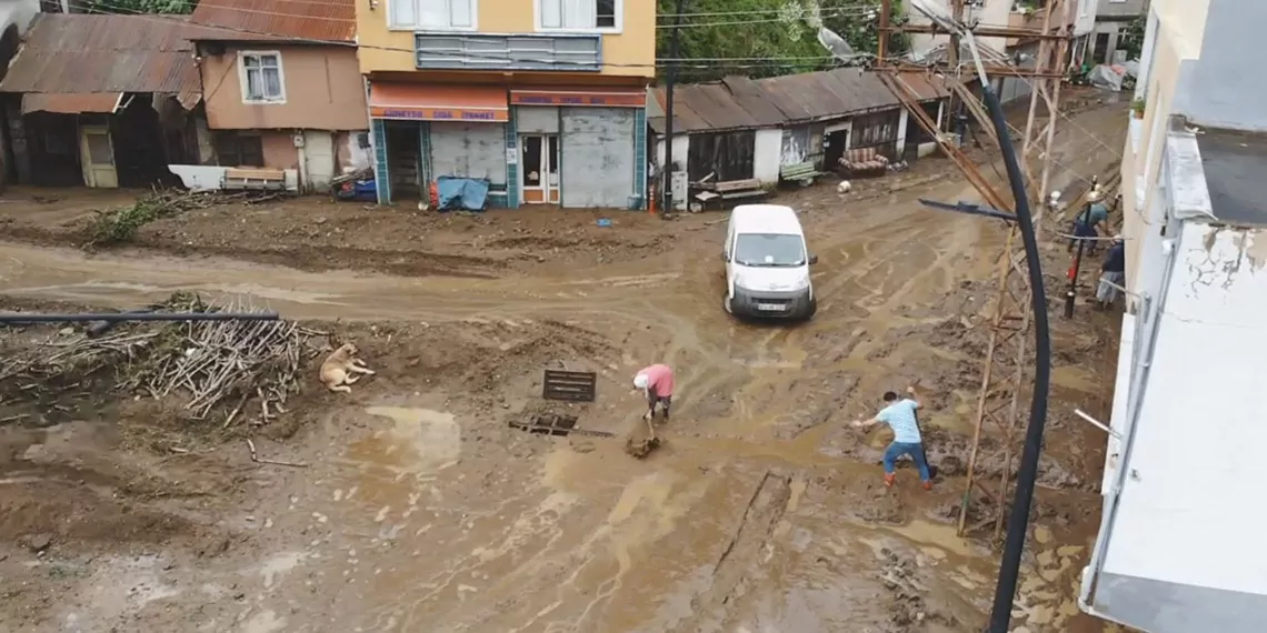 Giresunda saganak sele neden oldu 1 kisi kayip - öne çıkan - haberton