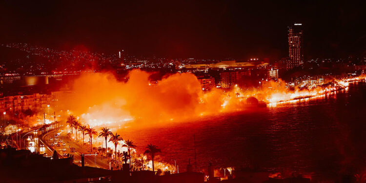Göztepe 98'inci kuruluş yıl dönümünü kutladı