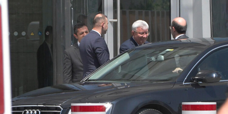 Hafize Gaye Erkan banka yöneticileriyle bir araya geldi