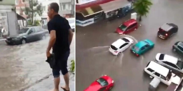 İnegöl'de sağanak; ev ve iş yerlerini su bastı