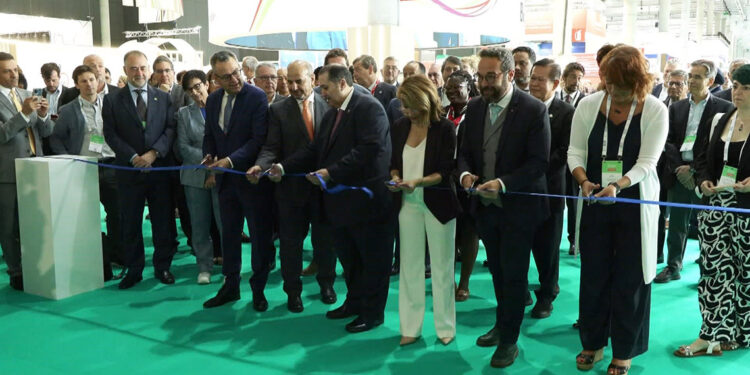 İspanya'daki uluslararası zirveye İstanbul damgası