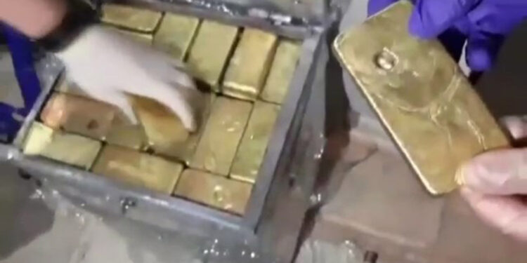 İstanbul'da sahte külçe altın operasyonu