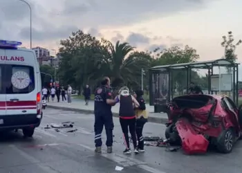 Kadıköy'de kaza: 2 yaralı