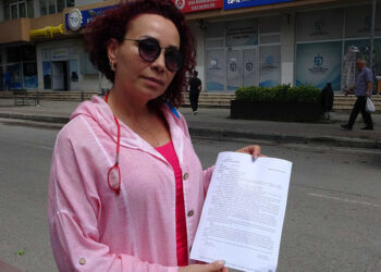 Kanser iddiasıyla göğüsleri alınan kadının hukuk mücadelesi