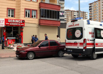 Kayseri'de bıçaklı kavga: 1'i ağır, 2 yaralı