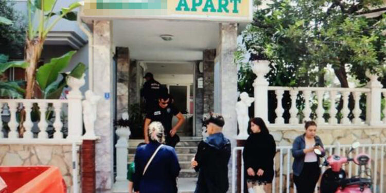 'Kiracılar çıkmayınca daireye biber gazı sıktı' iddiası