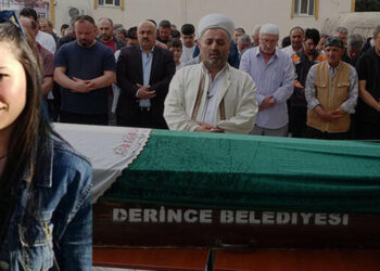 Kocasının döverek öldürdüğü Sinem, toprağa verildi