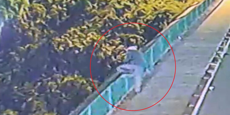 Köprüden dereye atlayan kişi hayatını kaybetti