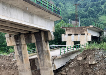 Köprüsü çöken köyde ‘alternatif yol’ çilesi