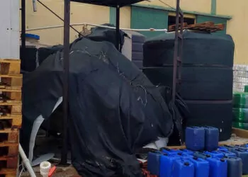 Lüleburgaz'da fabrikanın nitrik asit tankı patladı: 3 yaralı