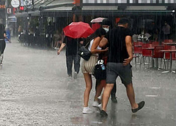 Meteoroloji'den İzmir'e sağanak uyarısı