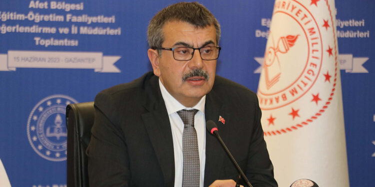 Okullar açılmadan deprem öncesi koşullara kavuşacağız