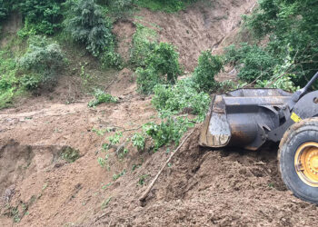 Ordu'da sağanak, heyelanlara neden oldu