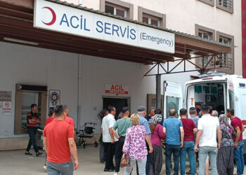 Osmaniye'de trafik kazası: 1 ölü, 4 yaralı