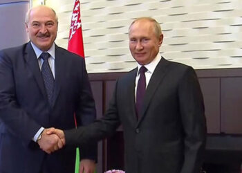 Putin ile Lukashenko telefonda görüştü