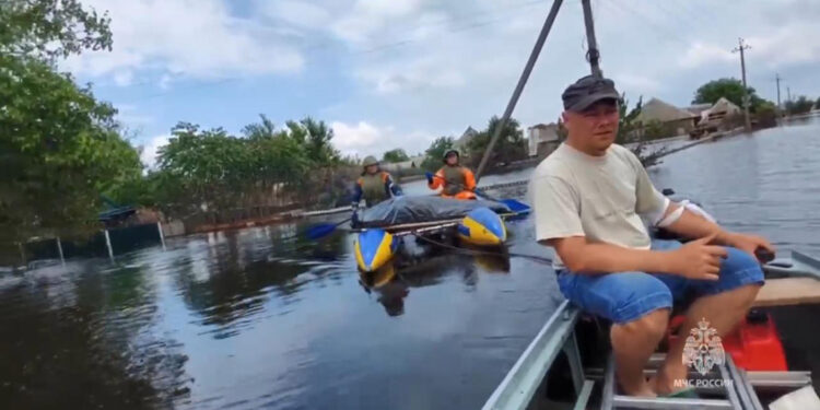 Rusya, Herson'dan 7 bin 525 kişiyi tahliye etti