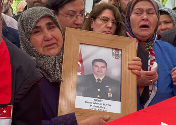 Şehit Cem Ahmet Kaya, son yolculuğuna uğurlandı