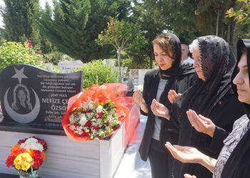 Şehit polis Nefize Çetin Özsoy, mezarı başında anıldı