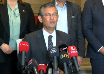 TBMM'de CHP Grup Başkanı Özgür Özel oldu