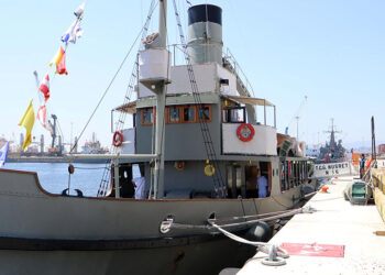 TCG Nusret Müze Gemisi, Tekirdağ'da ziyarete açıldı